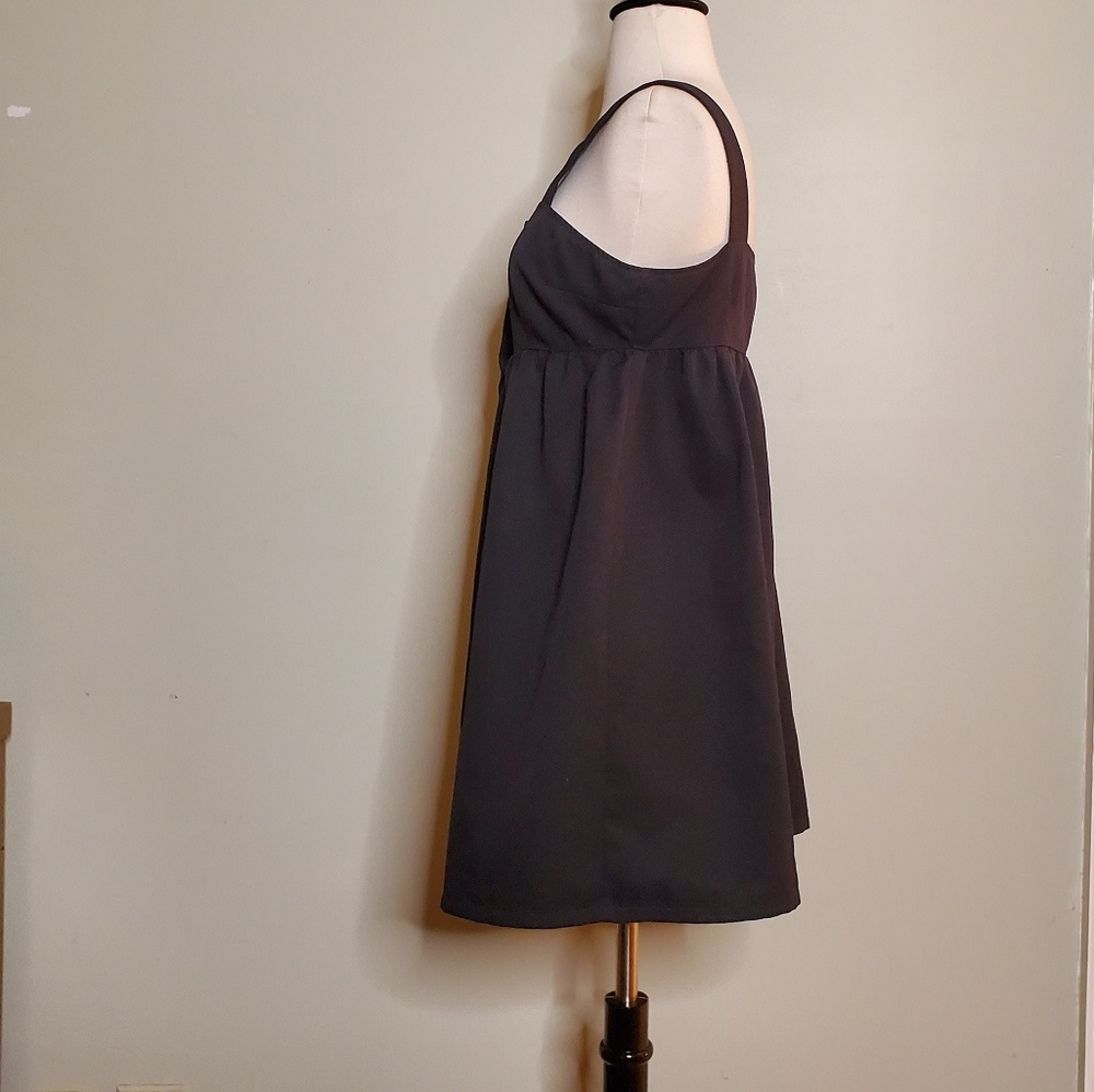Black Empire Waist Babydoll Dress - Picture 4 of 6